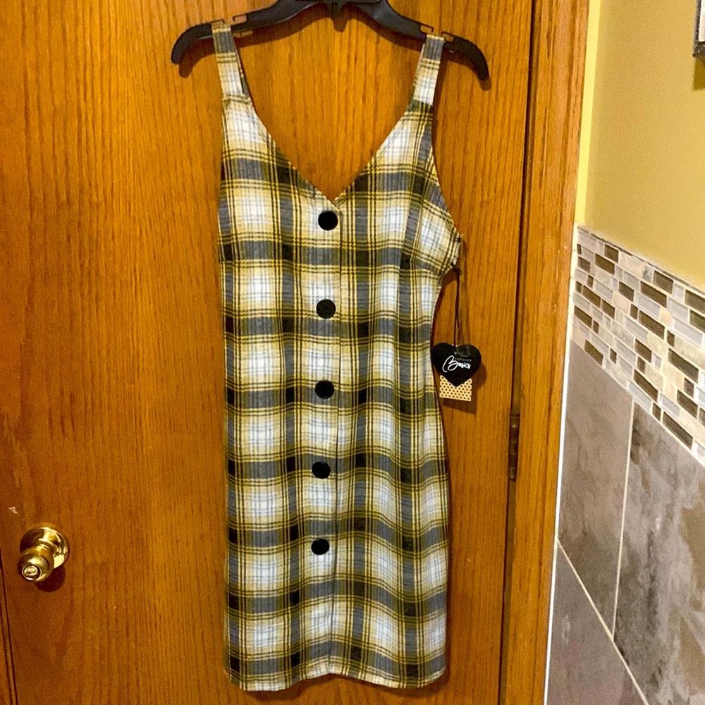 ADORABLE PREPPY MINI DRESS, SIZE XL